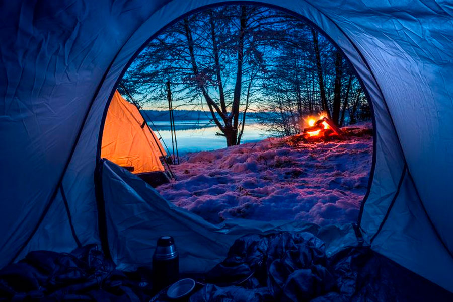 camping in winter